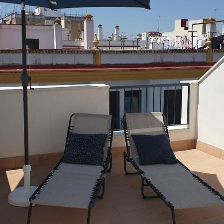 Apartmán Atico Aire De Triana Sevilla Exteriér fotografie