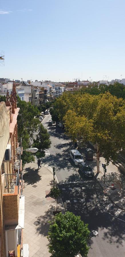 Apartmán Atico Aire De Triana Sevilla Exteriér fotografie