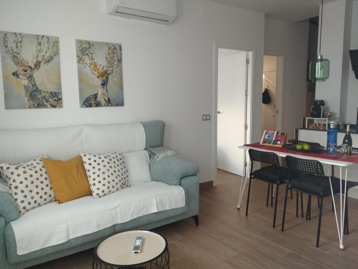 Apartmán Atico Aire De Triana Sevilla Exteriér fotografie