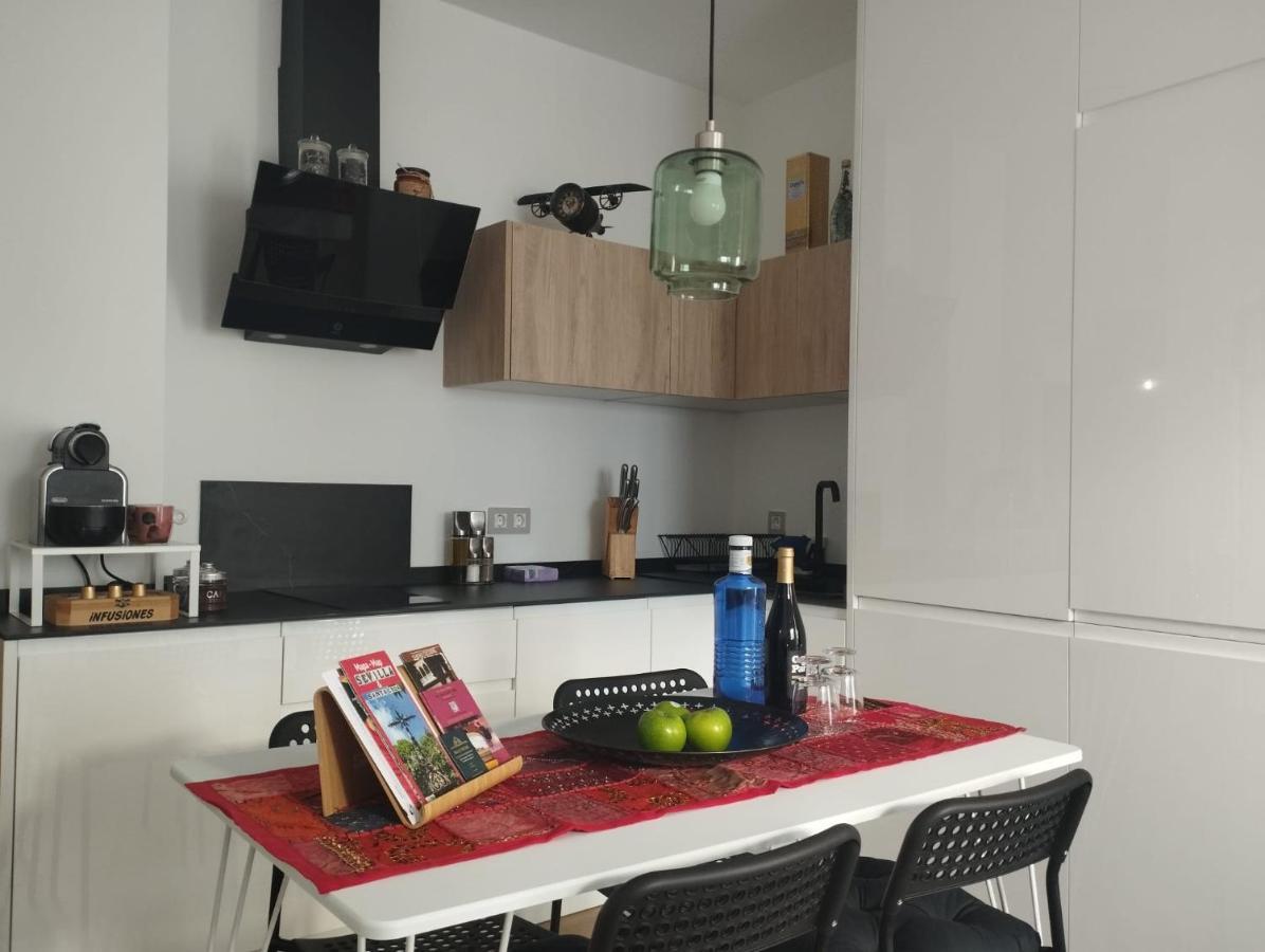Apartmán Atico Aire De Triana Sevilla Exteriér fotografie