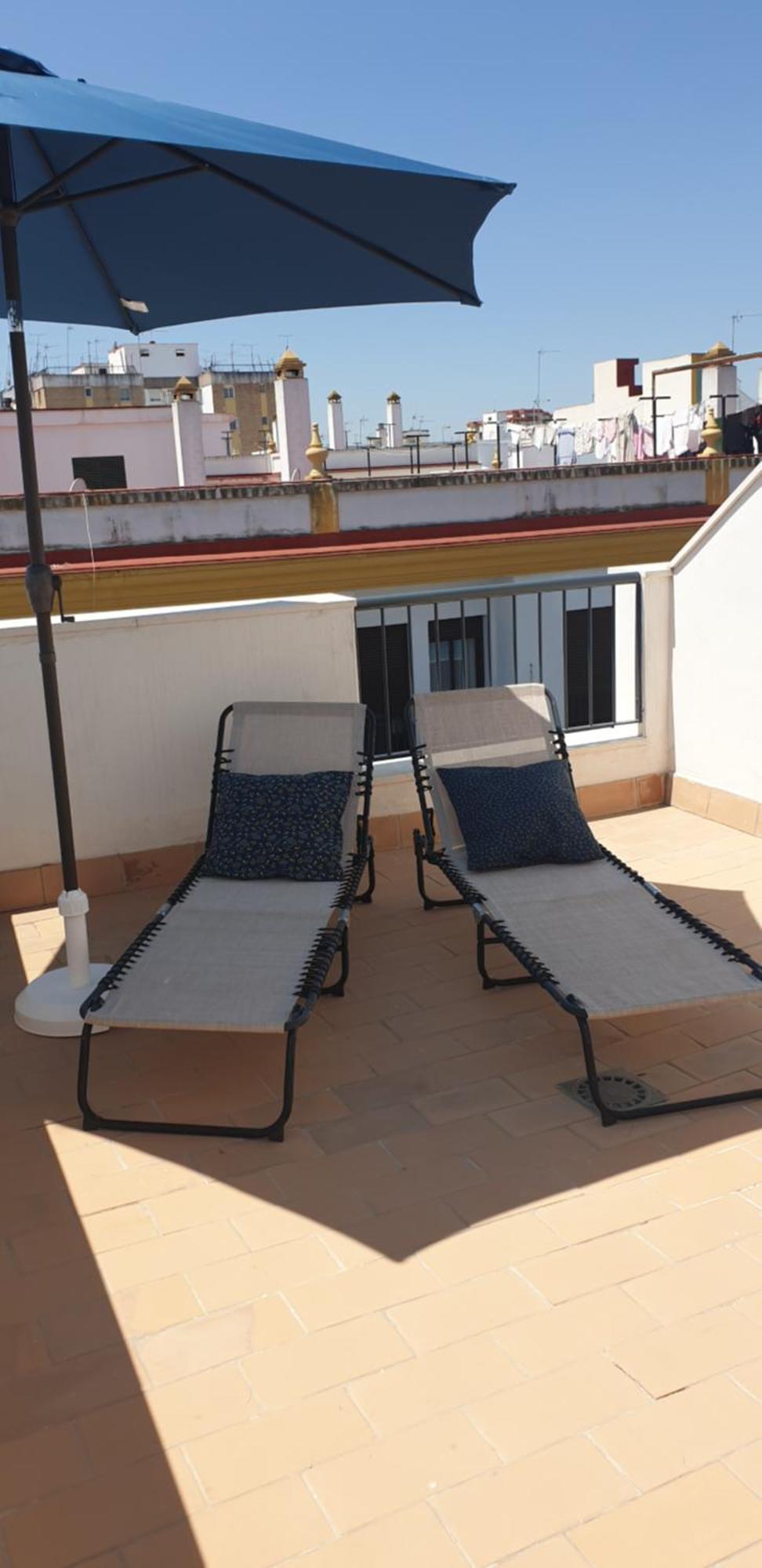 Apartmán Atico Aire De Triana Sevilla Exteriér fotografie