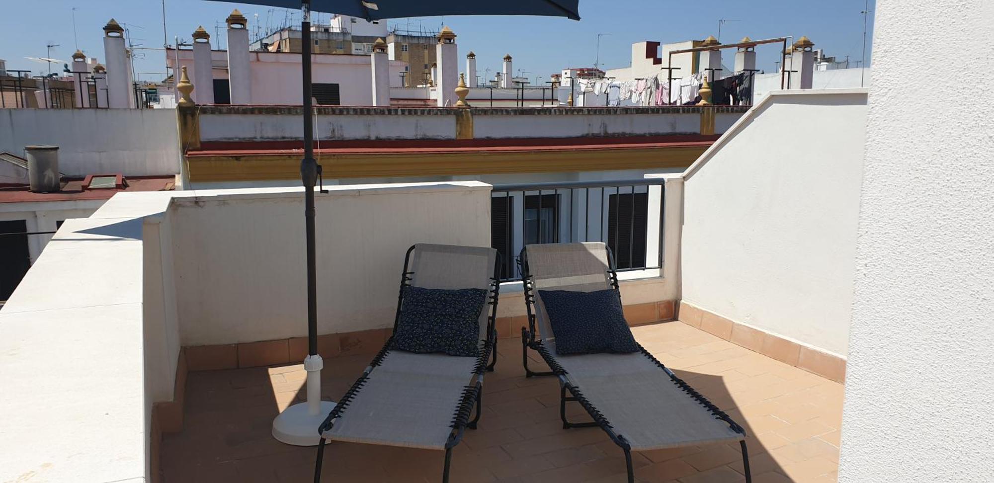 Apartmán Atico Aire De Triana Sevilla Exteriér fotografie